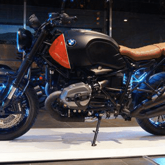 bmw摩托车3 (1).png