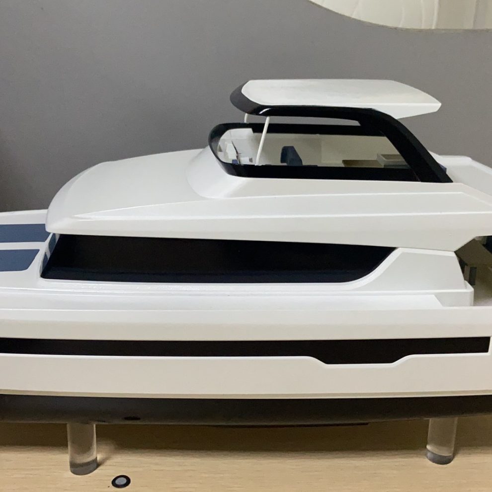 微缩游艇模型
